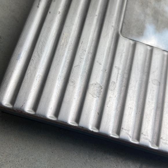 Steel ribbed modern frame. Holds 5x7 photo. No flaws. Back is black velvet - Picture 2 of 4